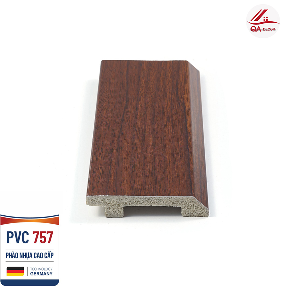 len-chan-tuong-pvc-757