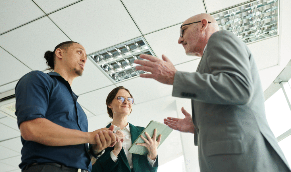 Chuyên gia tư vấn từ QA decor