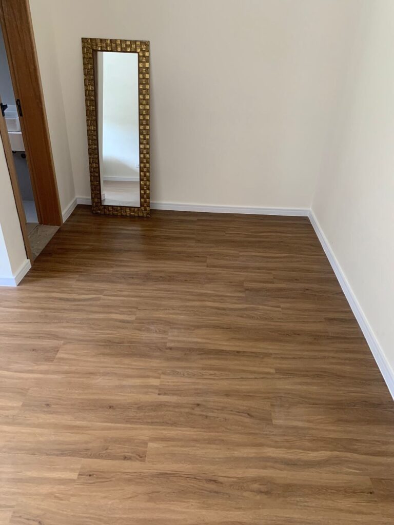 Sàn Gỗ Công Nghiệp Giá Chỉ Từ 125.000 Đ/M² 5 d430c9b3a0ff8ba7969a037d5fdfb8d7